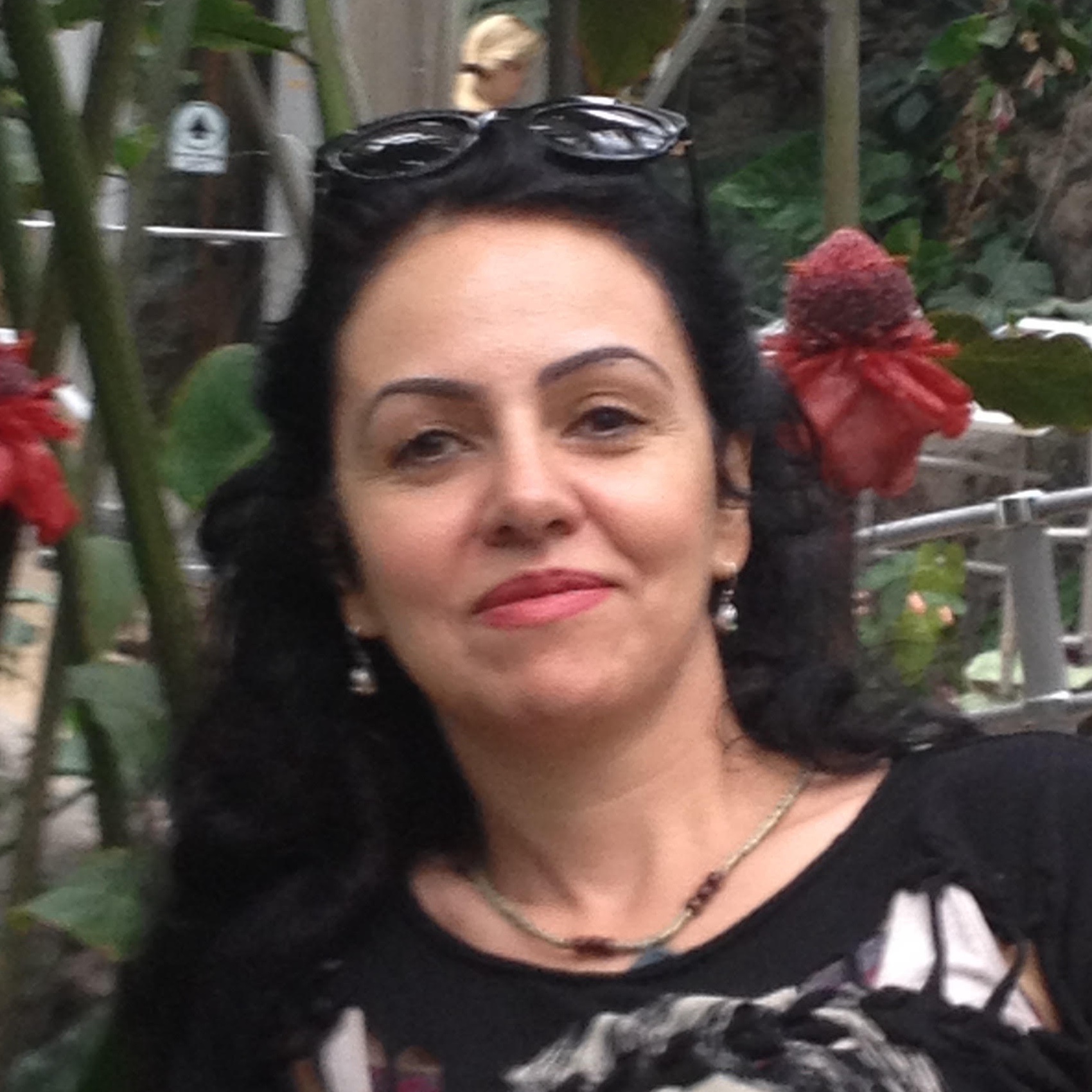 Dr. Nazanin Tahbaz